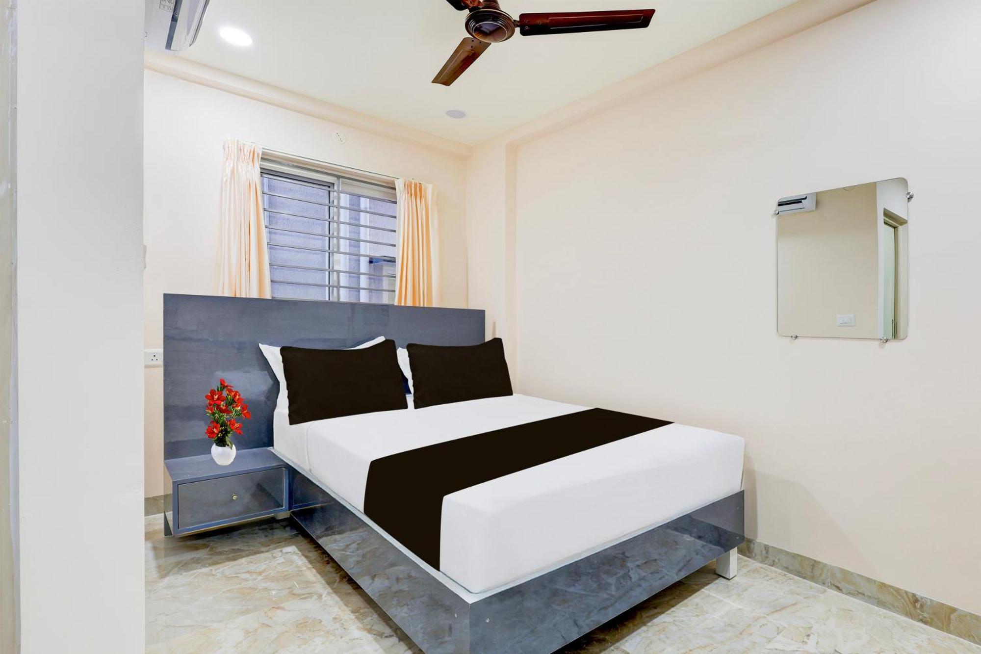 Super Townhouse Mvp Sector With Kailasagiri Hill View Pedda Waltair Bagian luar foto