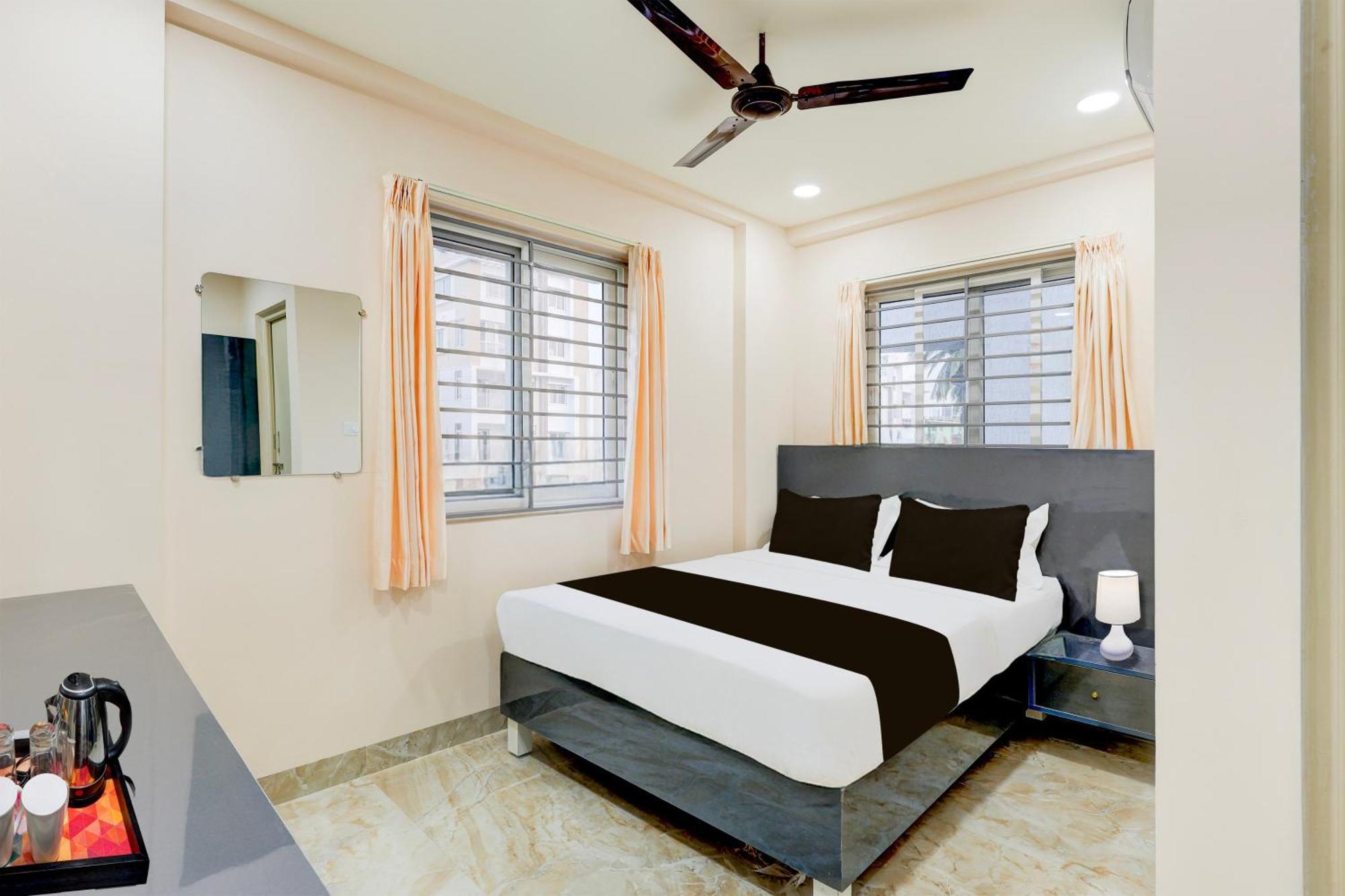Super Townhouse Mvp Sector With Kailasagiri Hill View Pedda Waltair Bagian luar foto