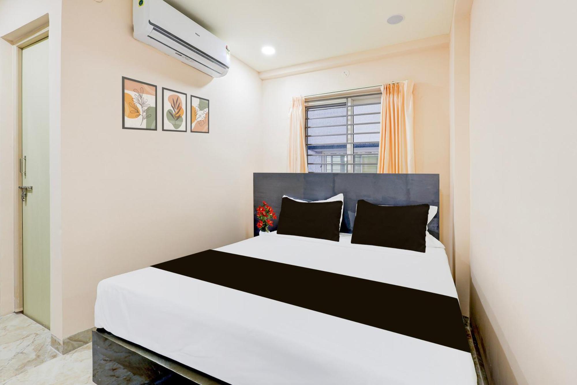 Super Townhouse Mvp Sector With Kailasagiri Hill View Pedda Waltair Bagian luar foto